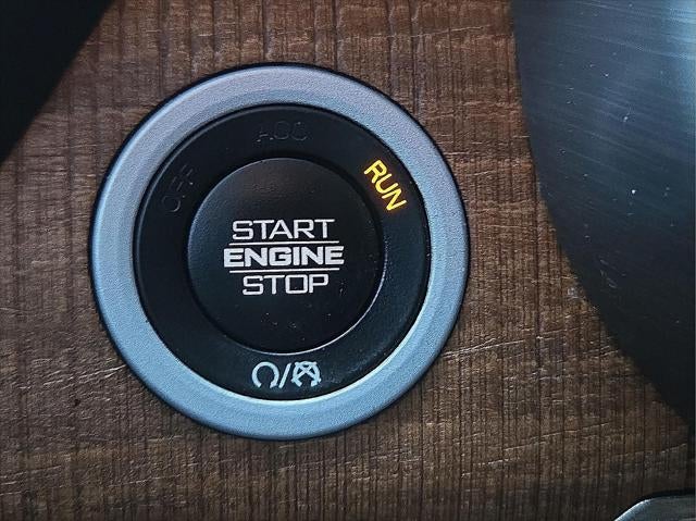 2021 RAM 1500 Limited Longhorn Crew Cab 4x4 5'7' Box