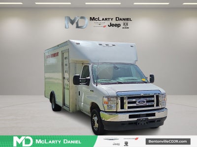 2023 Ford E-450SD Base