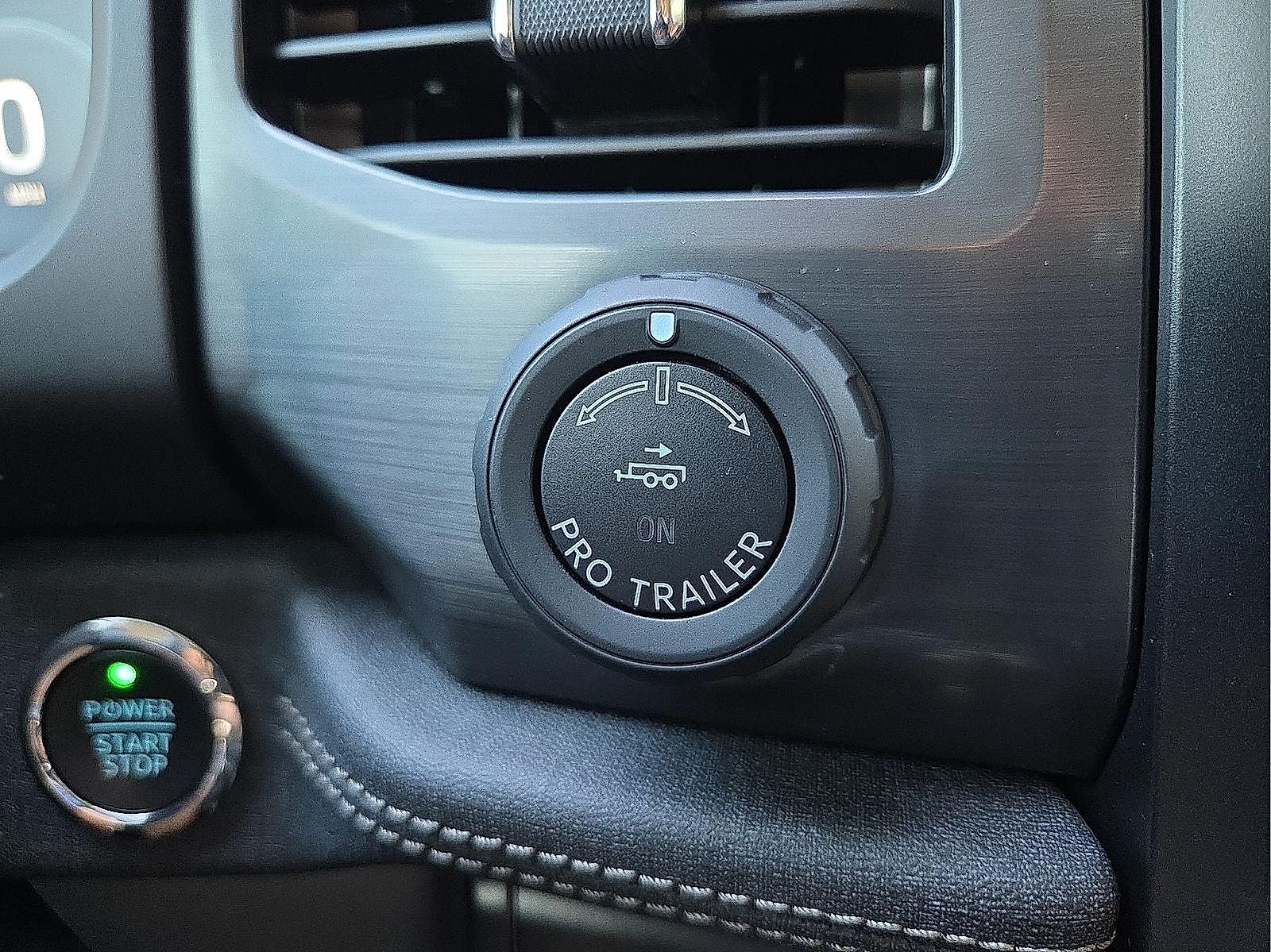 2024 Ford F-150 Lightning Flash