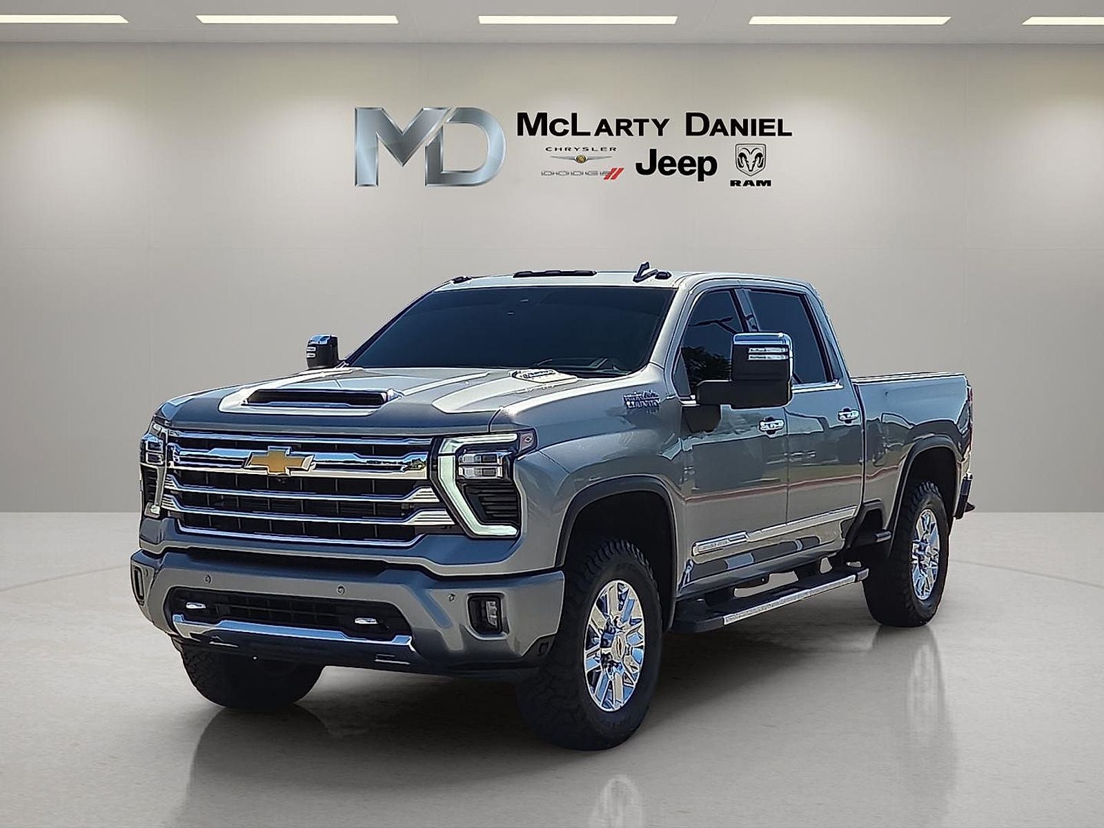 2024 Chevrolet Silverado 3500HD 4WD Crew Cab Standard Bed High Country