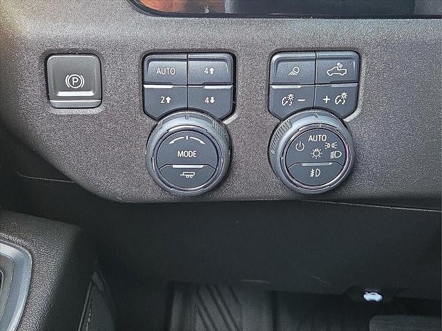 2024 Chevrolet Silverado 3500HD 4WD Crew Cab Standard Bed High Country