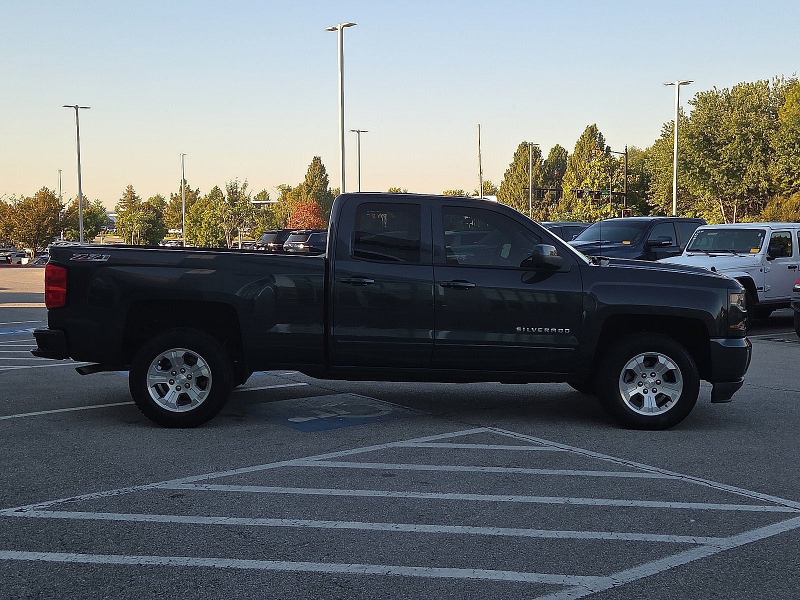 2017 Chevrolet Silverado 1500 2LT