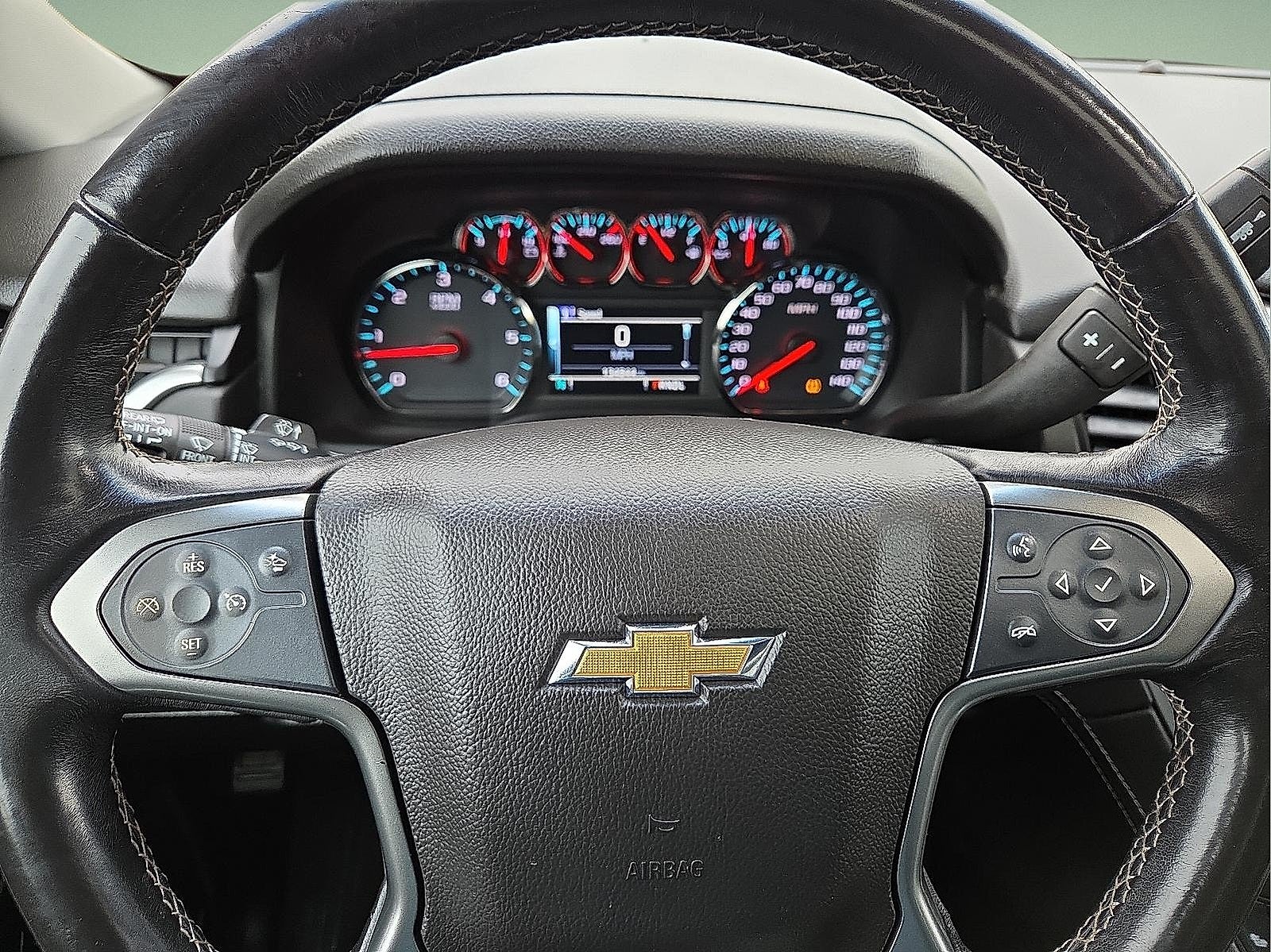 2020 Chevrolet Suburban 4WD LT