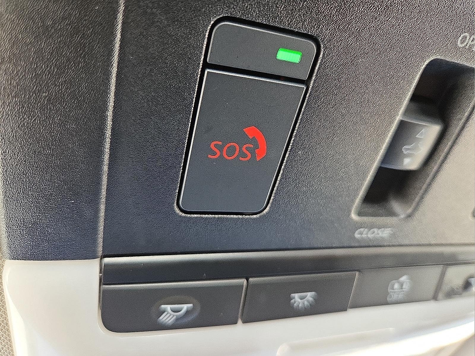 2023 Nissan Altima SL FWD