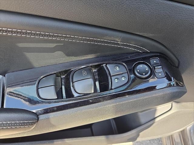 2023 Nissan Altima SL FWD