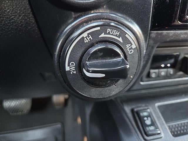 2021 Nissan TITAN Crew Cab PRO-4X 4x4