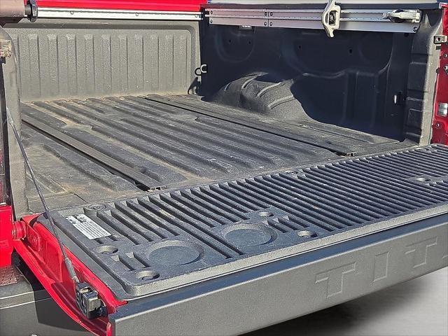 2021 Nissan TITAN Crew Cab PRO-4X 4x4