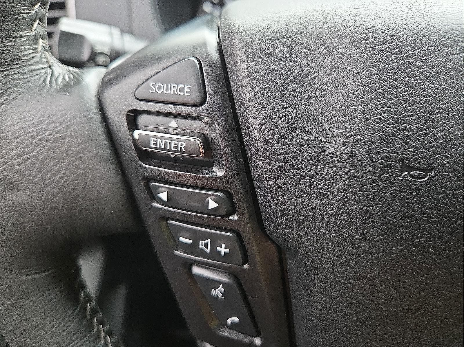 2024 Nissan Frontier Crew Cab SV 4x2