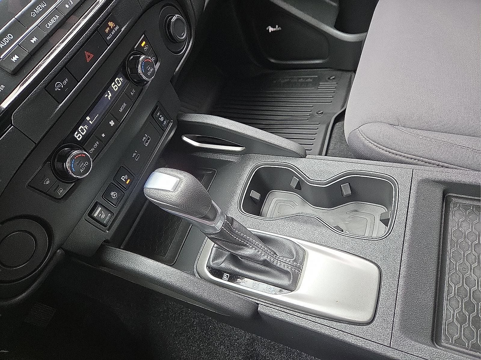 2024 Nissan Frontier Crew Cab SV 4x2