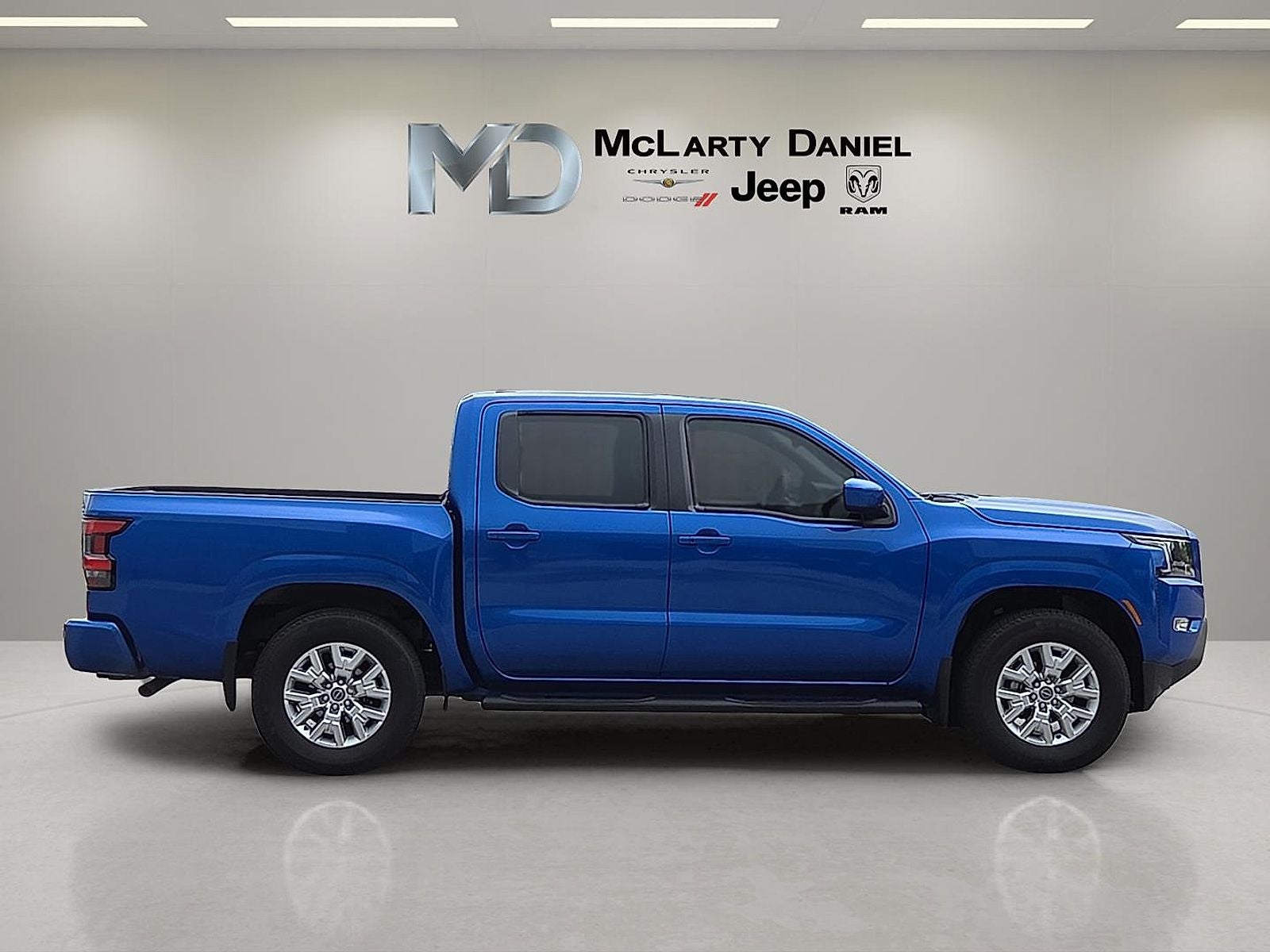 2024 Nissan Frontier Crew Cab SV 4x2