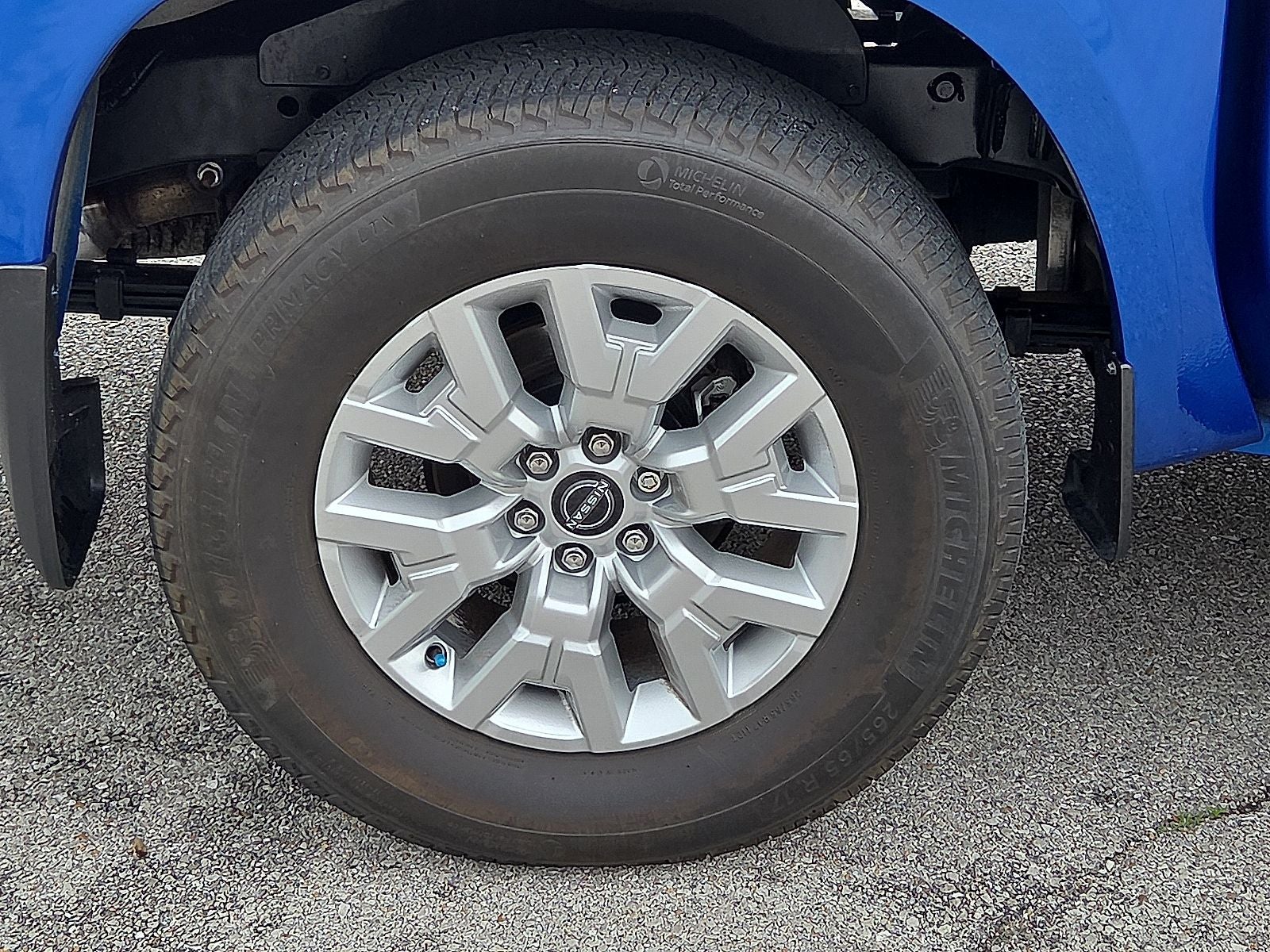 2024 Nissan Frontier Crew Cab SV 4x2