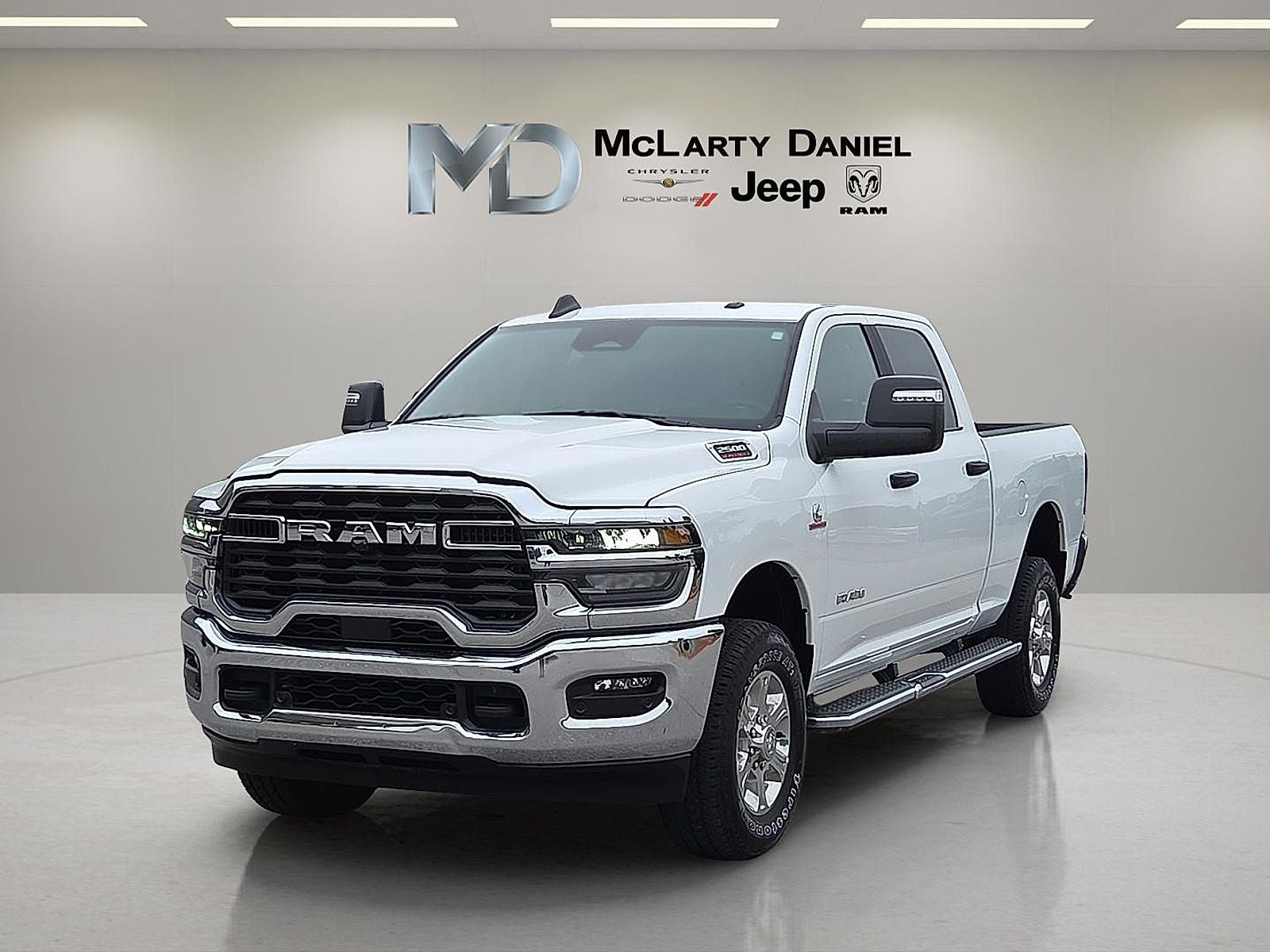 2025 RAM 2500 Big Horn Crew Cab 4x4 6'4' Box