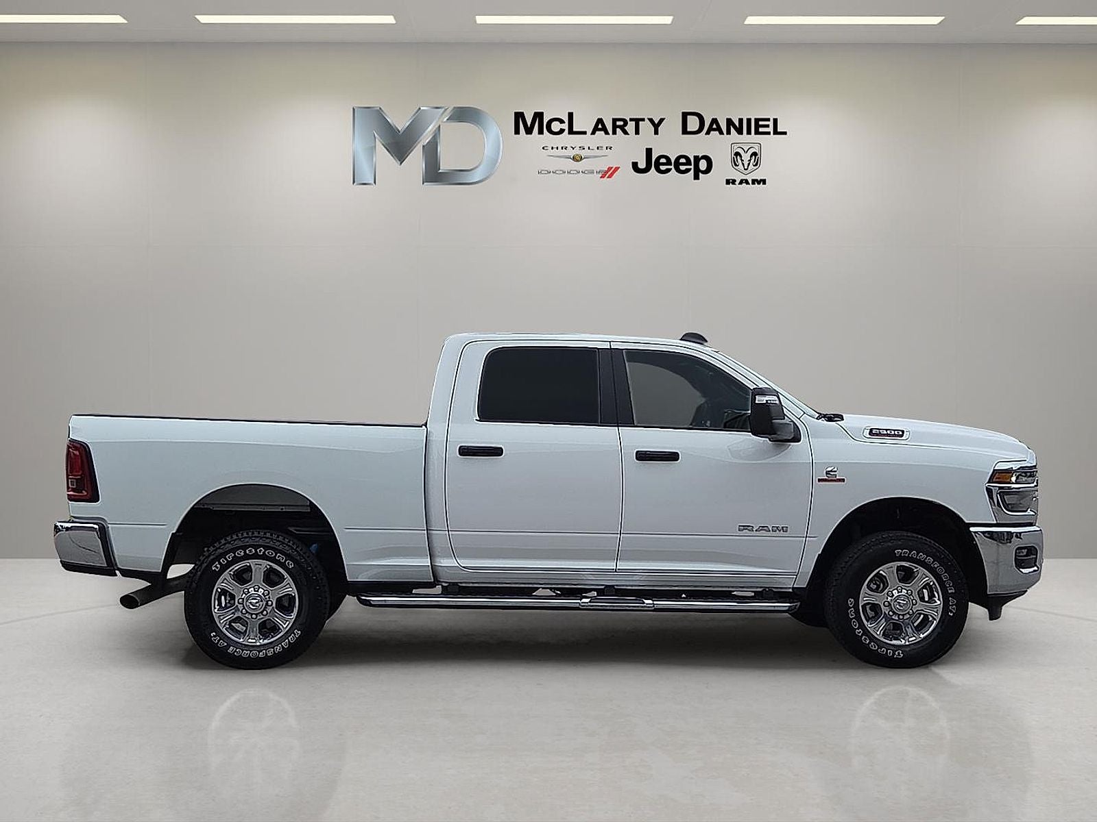 2025 RAM 2500 Big Horn Crew Cab 4x4 6'4' Box