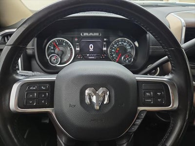 2022 RAM 2500 Laramie Crew Cab 4x4 6'4' Box