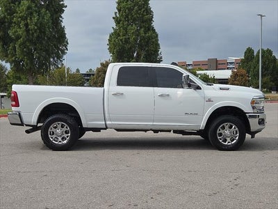 2022 RAM 2500 Laramie Crew Cab 4x4 6'4' Box