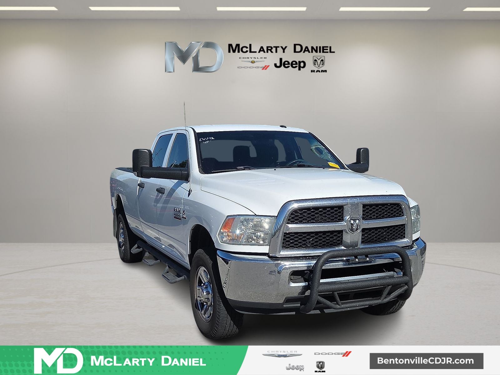 2018 RAM 2500 Tradesman Crew Cab 4x4 8' Box