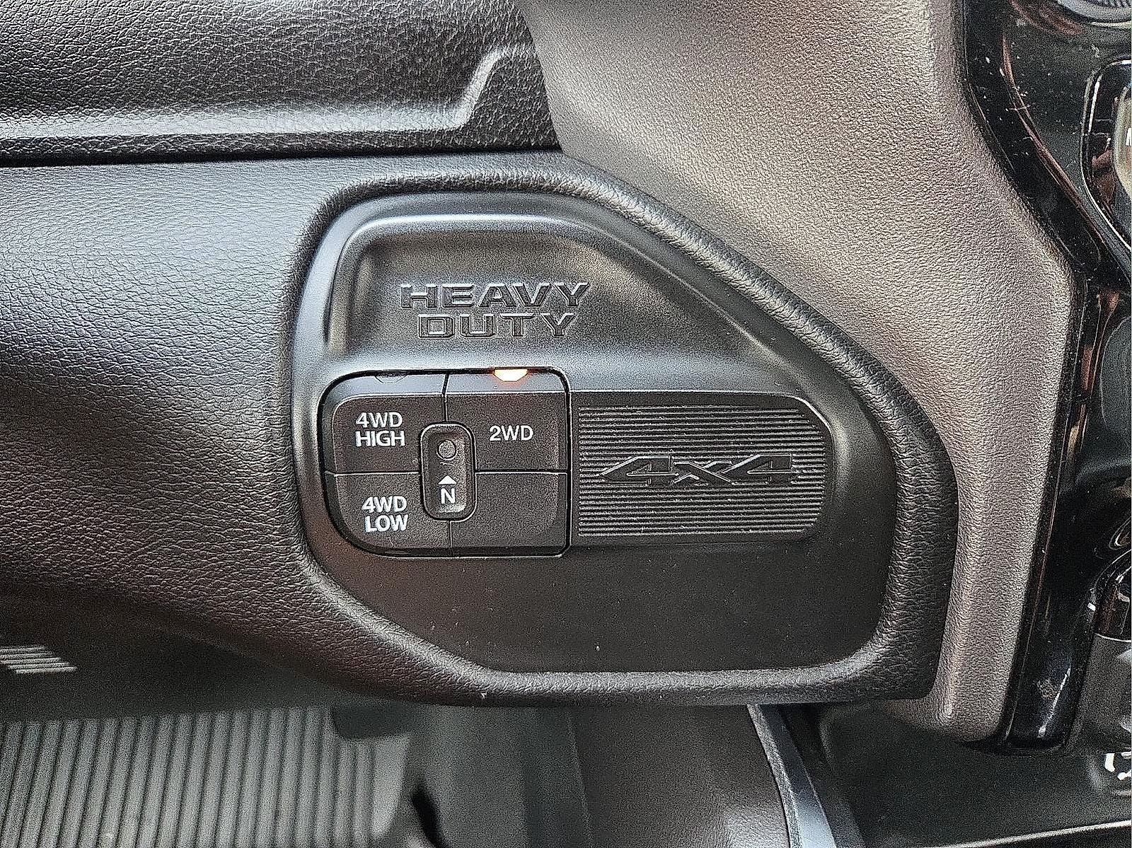 2024 RAM 2500 Laramie Crew Cab 4x4 6'4' Box
