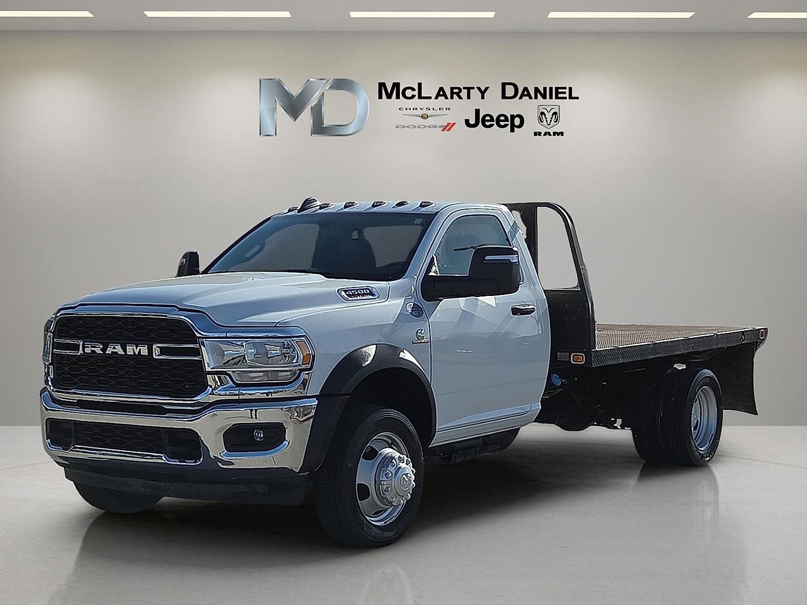 2023 RAM 4500 Chassis Tradesman/SLT