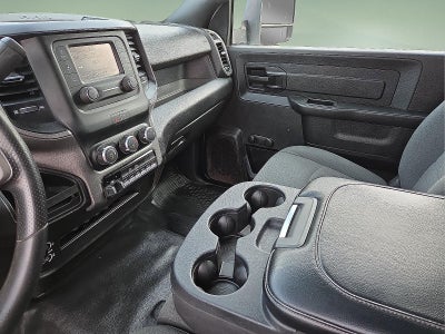 2023 RAM 5500 Chassis Tradesman/SLT