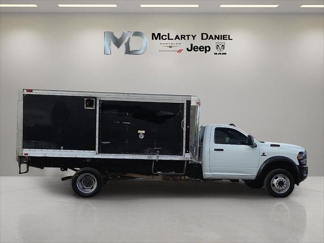 2023 RAM 5500 Chassis Tradesman/SLT