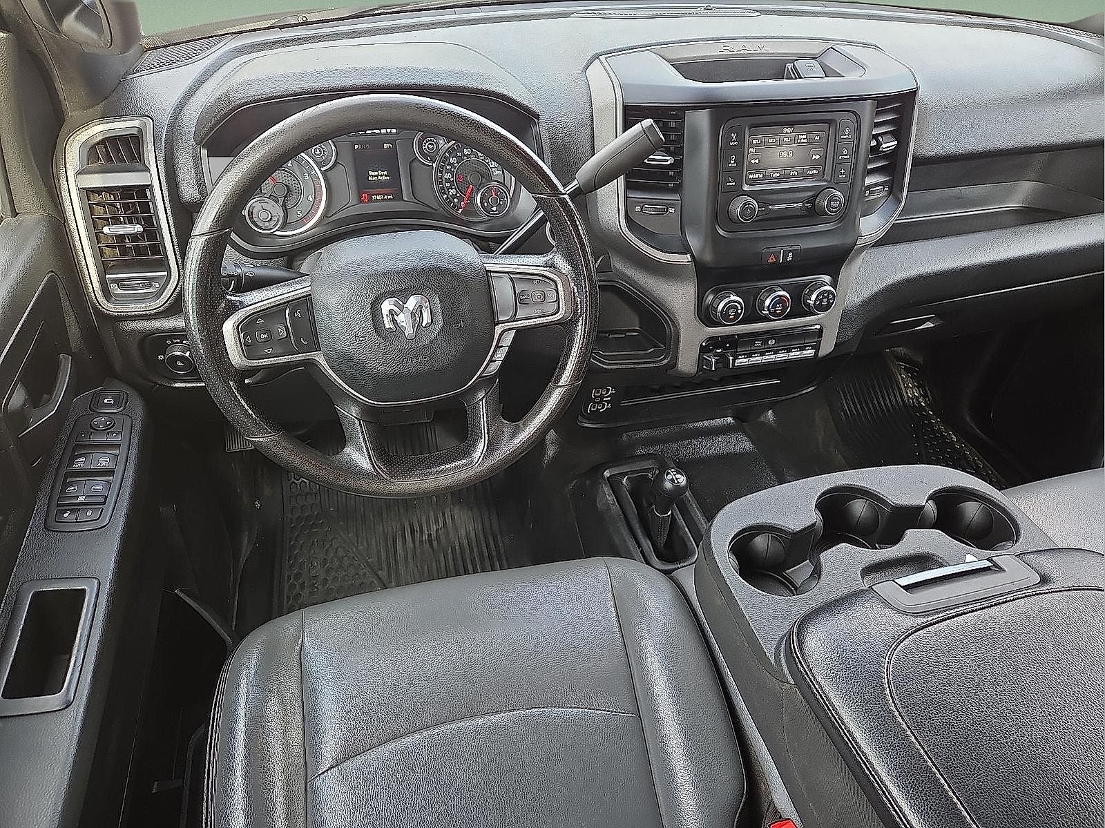 2024 RAM 3500 Chassis Tradesman/SLT/Laramie/Limited