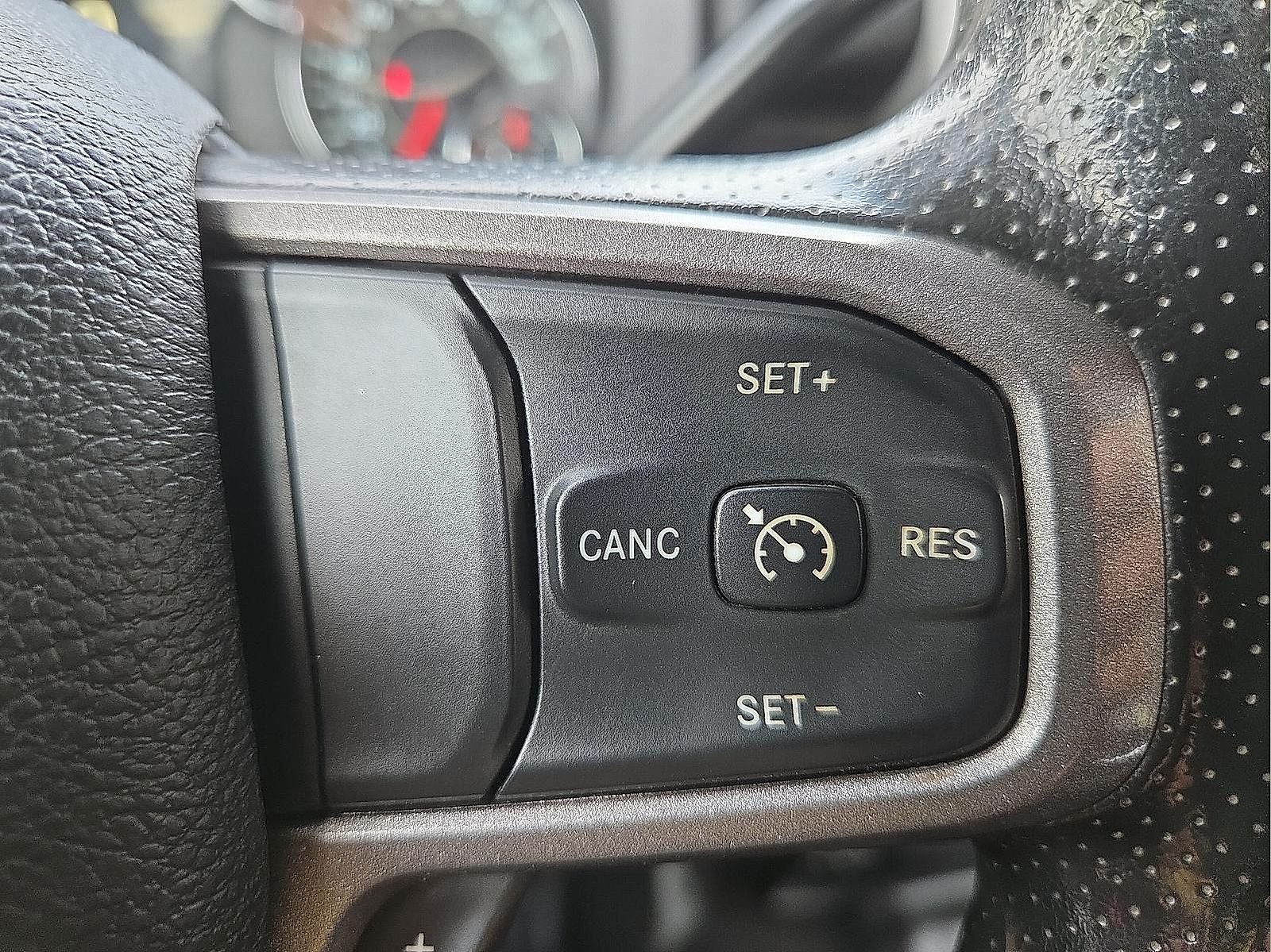 2024 RAM 3500 Chassis Tradesman/SLT/Laramie/Limited