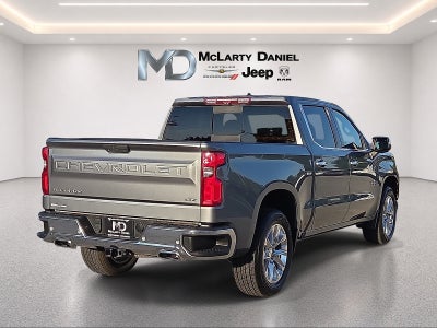2021 Chevrolet Silverado 1500 4WD Crew Cab Short Bed LTZ