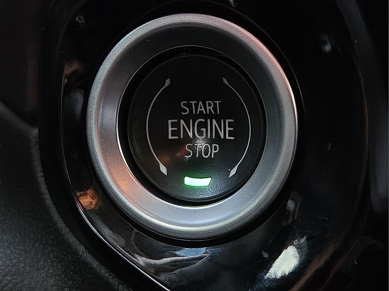 2025 GMC Sierra 1500 4WD Crew Cab Short Box Elevation with 3SB