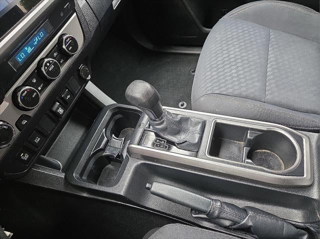 2022 Toyota Tacoma SR5 V6