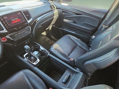 2019 Honda Ridgeline Black Edition