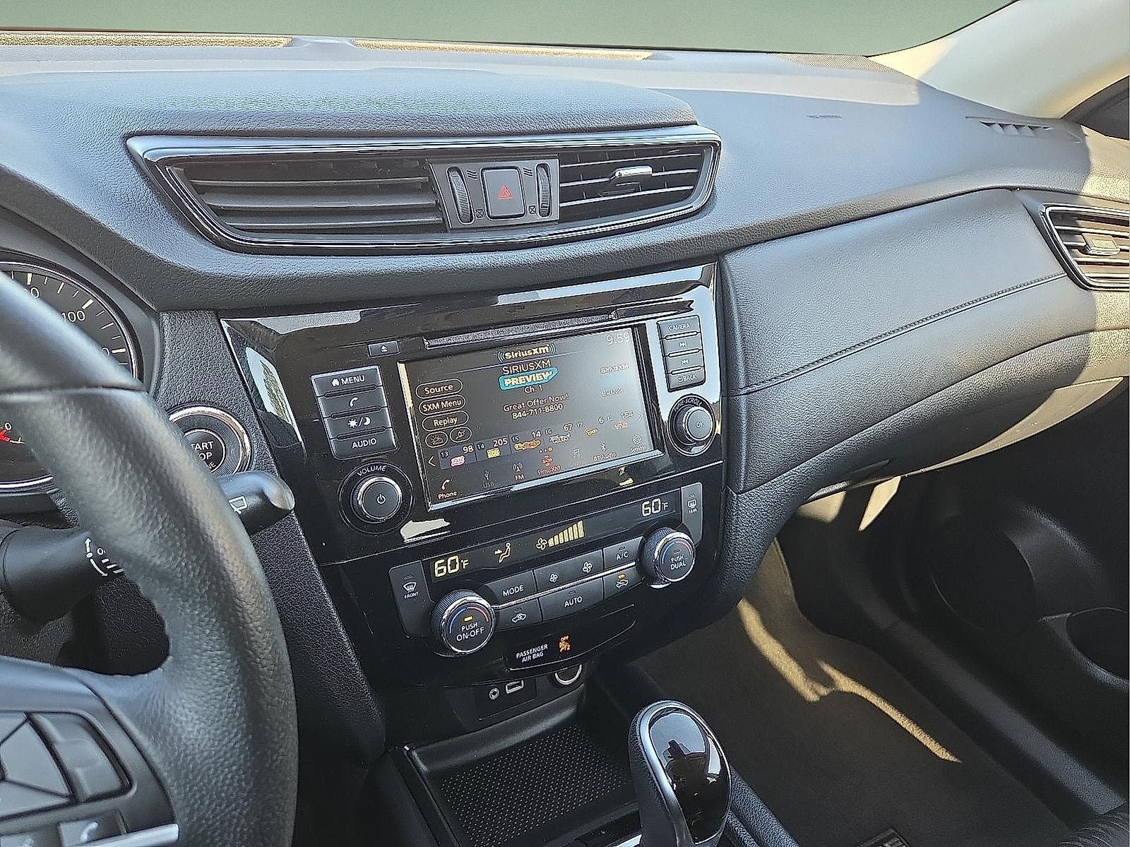 2020 Nissan Rogue SV FWD