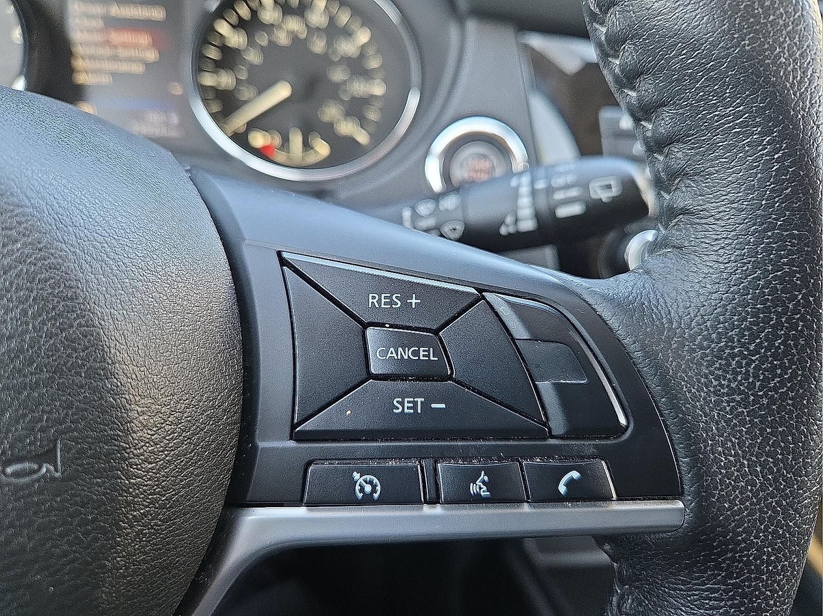 2020 Nissan Rogue SV FWD