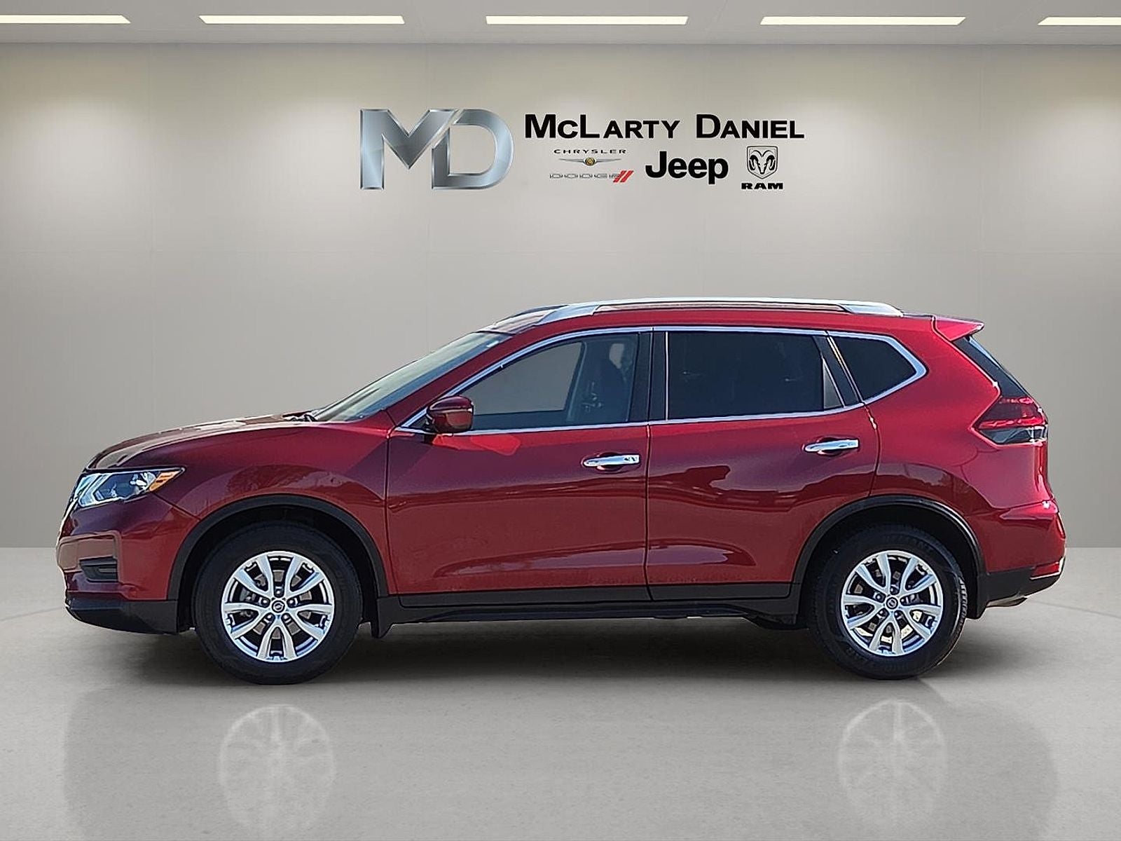 2020 Nissan Rogue SV FWD