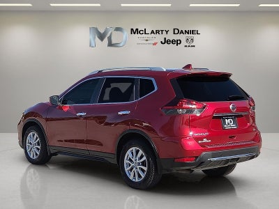 2020 Nissan Rogue SV FWD