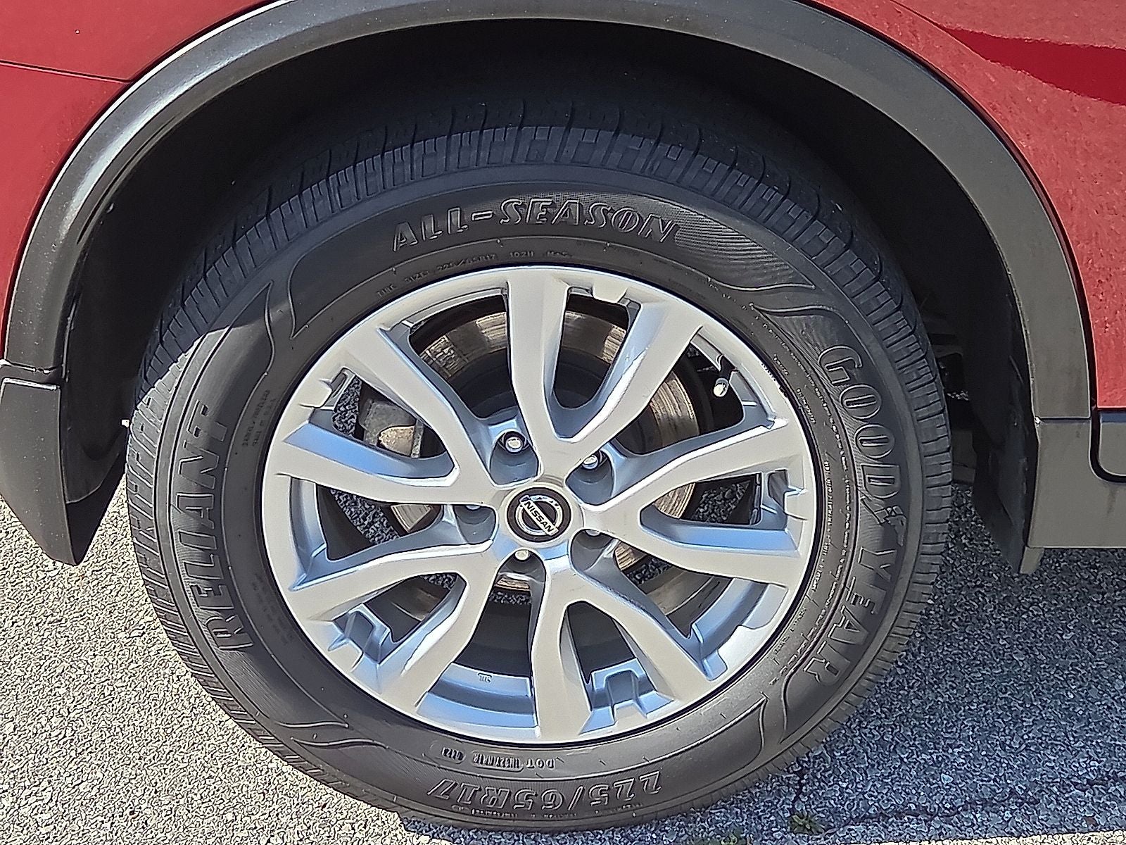 2020 Nissan Rogue SV FWD