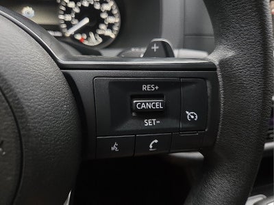2025 Nissan Pathfinder S
