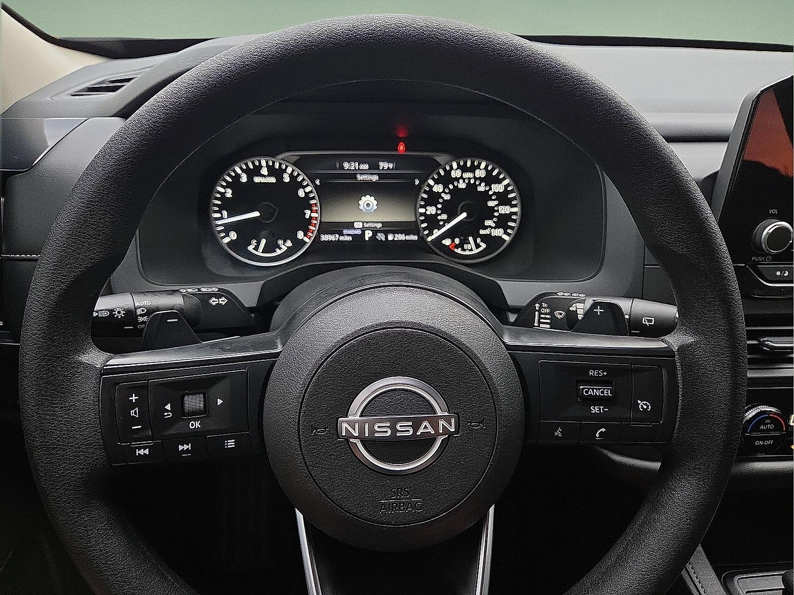 2025 Nissan Pathfinder S