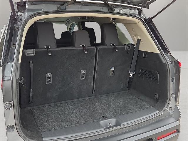 2022 Nissan Pathfinder S 2WD