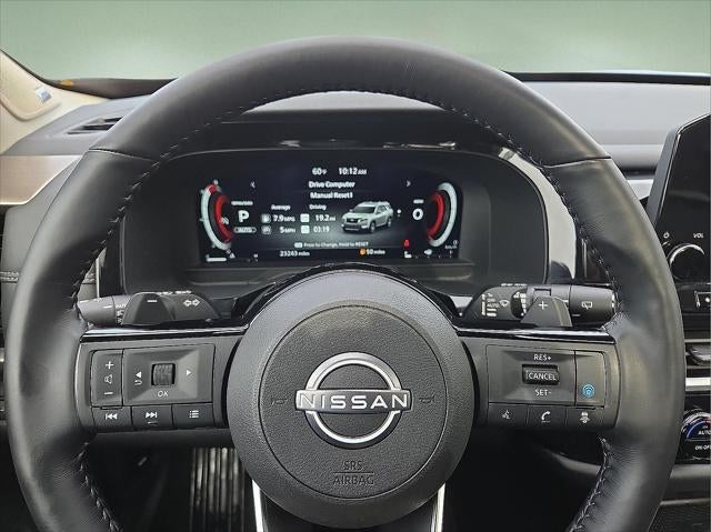 2025 Nissan Pathfinder Platinum 4WD