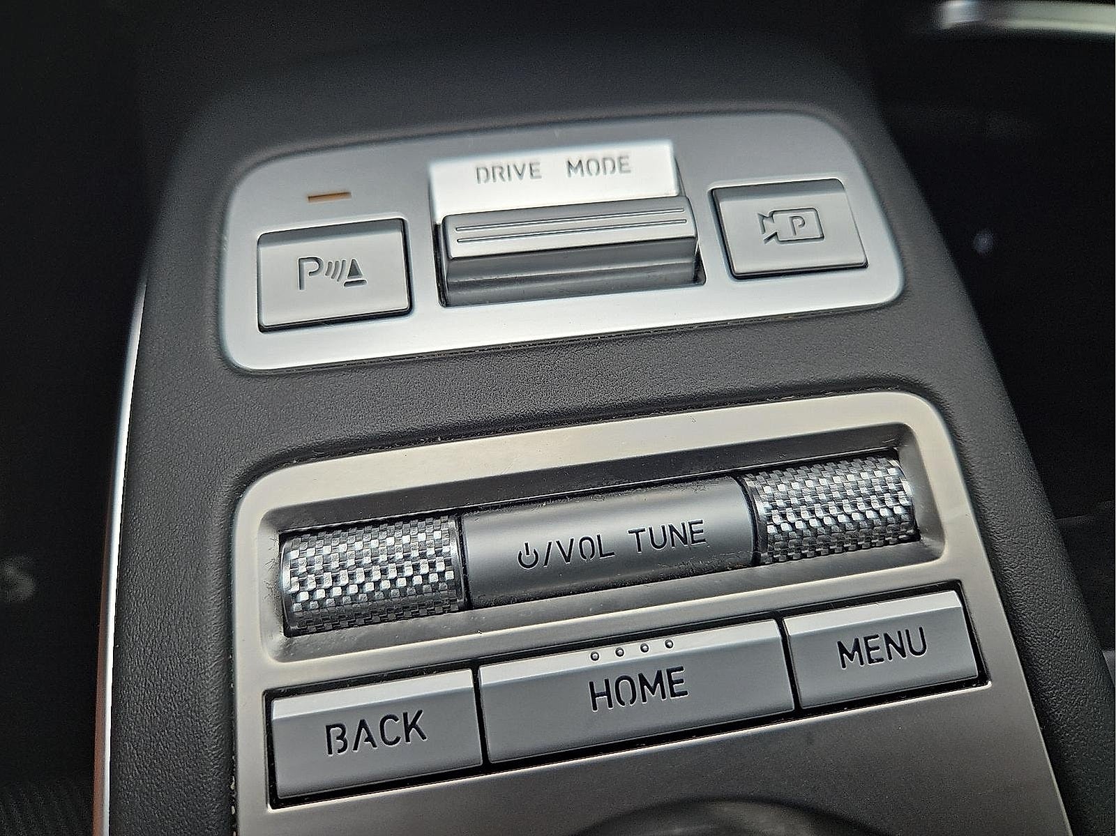 2024 Genesis GV70 3.5T AWD Sport