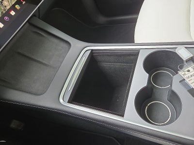 2025 Tesla Model Y Long Range Dual Motor Rear-Wheel Drive