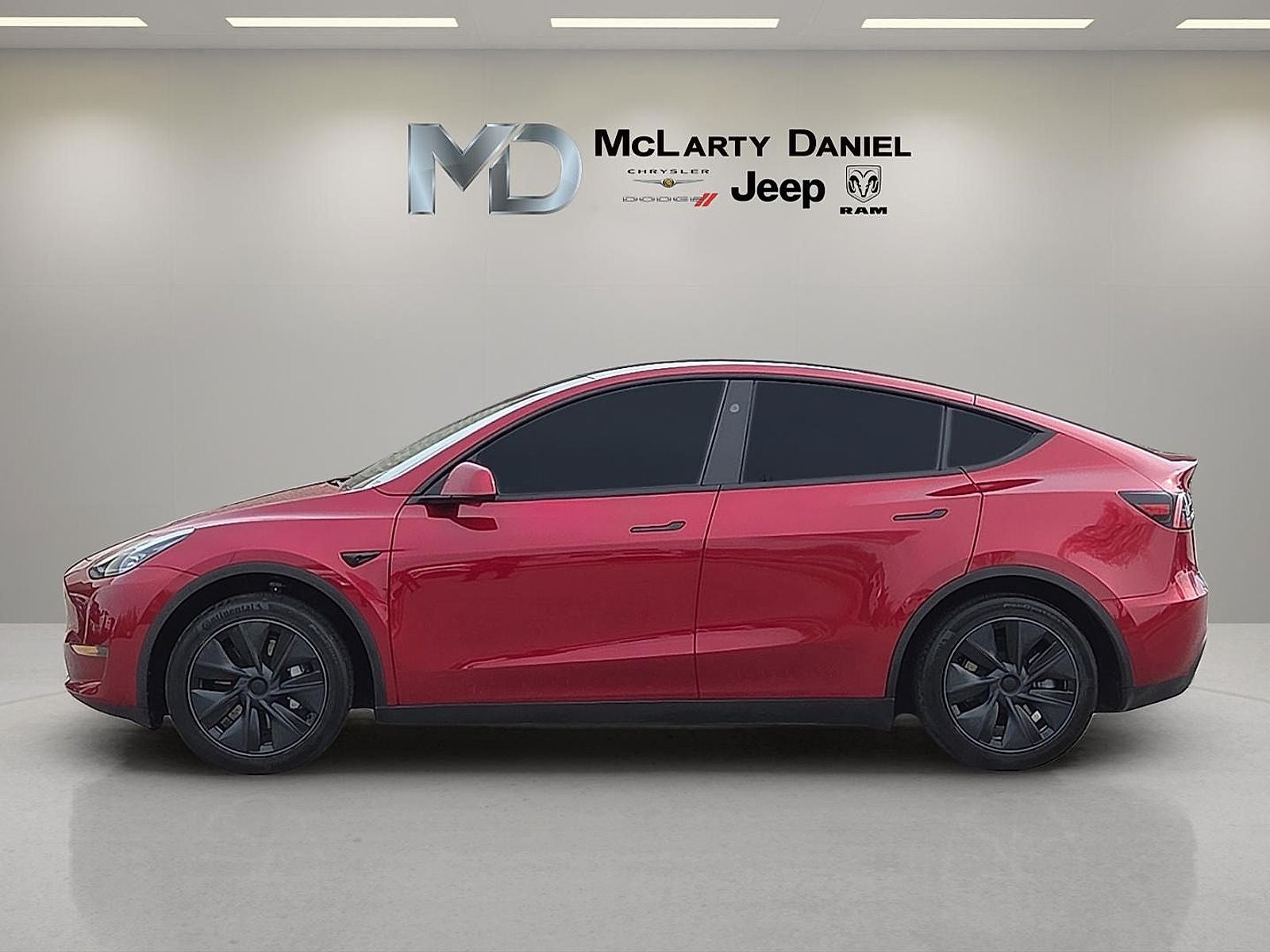 2025 Tesla Model Y Long Range Dual Motor Rear-Wheel Drive
