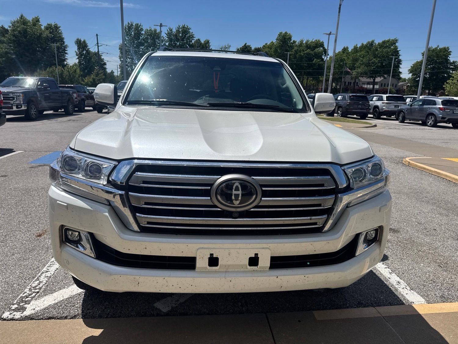 2017 Toyota Land Cruiser Base