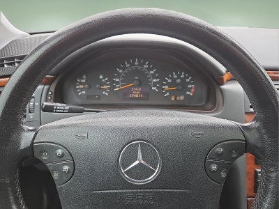2002 Mercedes-Benz E 320 E 320