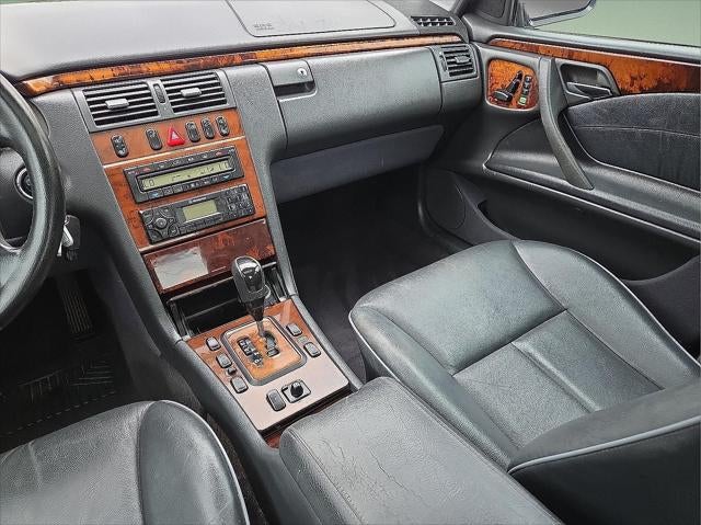 2002 Mercedes-Benz E 320 E 320