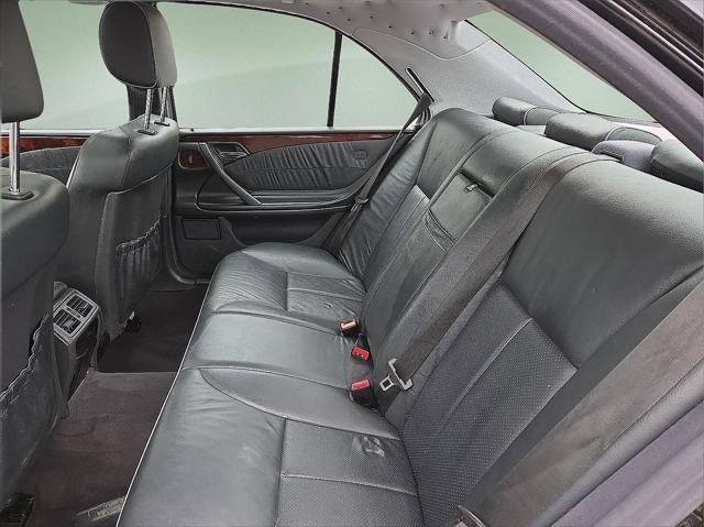 2002 Mercedes-Benz E 320 E 320