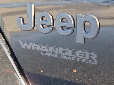 2022 Jeep Wrangler Unlimited Sahara Altitude 4x4