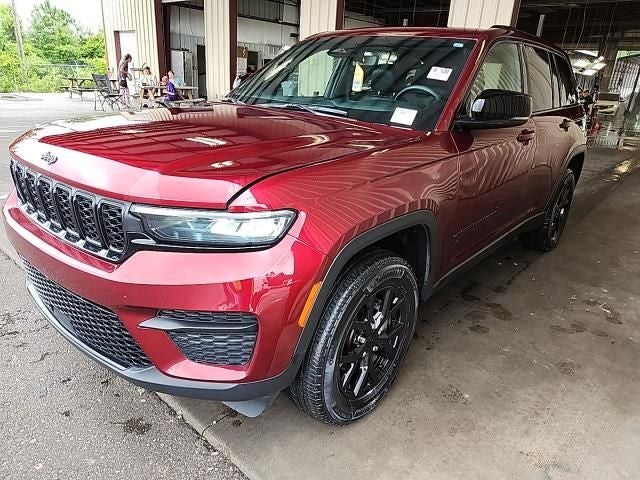 2024 Jeep Grand Cherokee Altitude