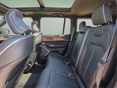 2023 Jeep Grand Cherokee Summit Reserve 4x4