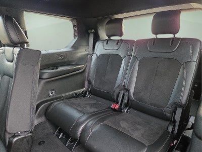 2024 Jeep Grand Cherokee L Altitude 4x4